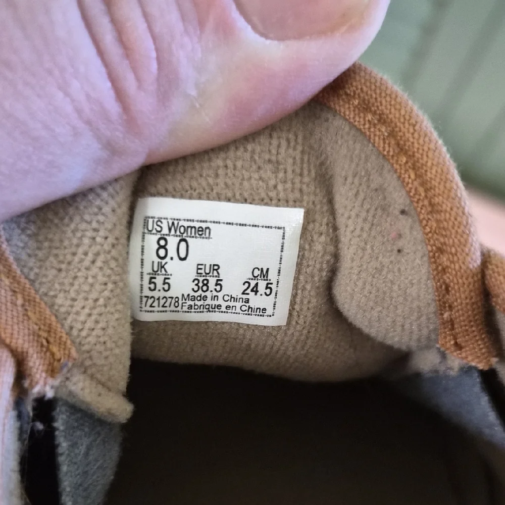 Vans Two-Tone Brown and Black Sneakers - Picture 2 of 10